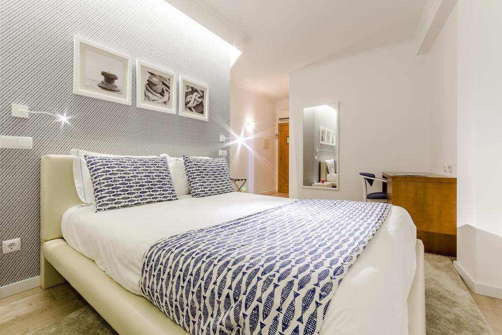 Ossiano'S Bed & Breakfast เปนิช ภายนอก รูปภาพ